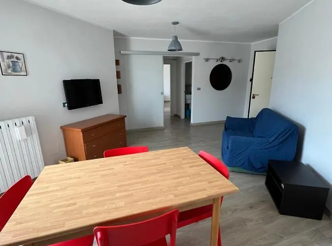 Marilyn Monroe 2 * סן בנדטו דל טרנטו